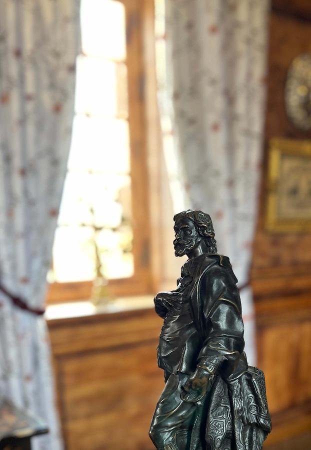 Chateau De La Riviere Pontgouin Extérieur photo